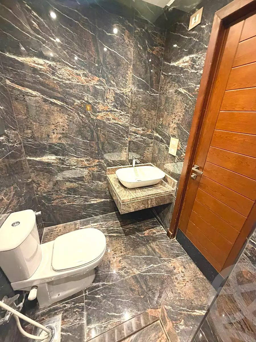 https://aqarmap.com.eg/ar/listing/6979975-for-rent-cairo-new-cairo-compounds-azad