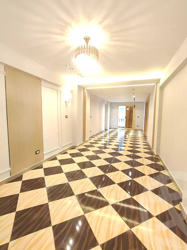 https://aqarmap.com.eg/ar/listing/6980023-for-sale-alexandria-sydy-bshr-sydy-bshr-bhry-shr-khld-bn-lwlyd