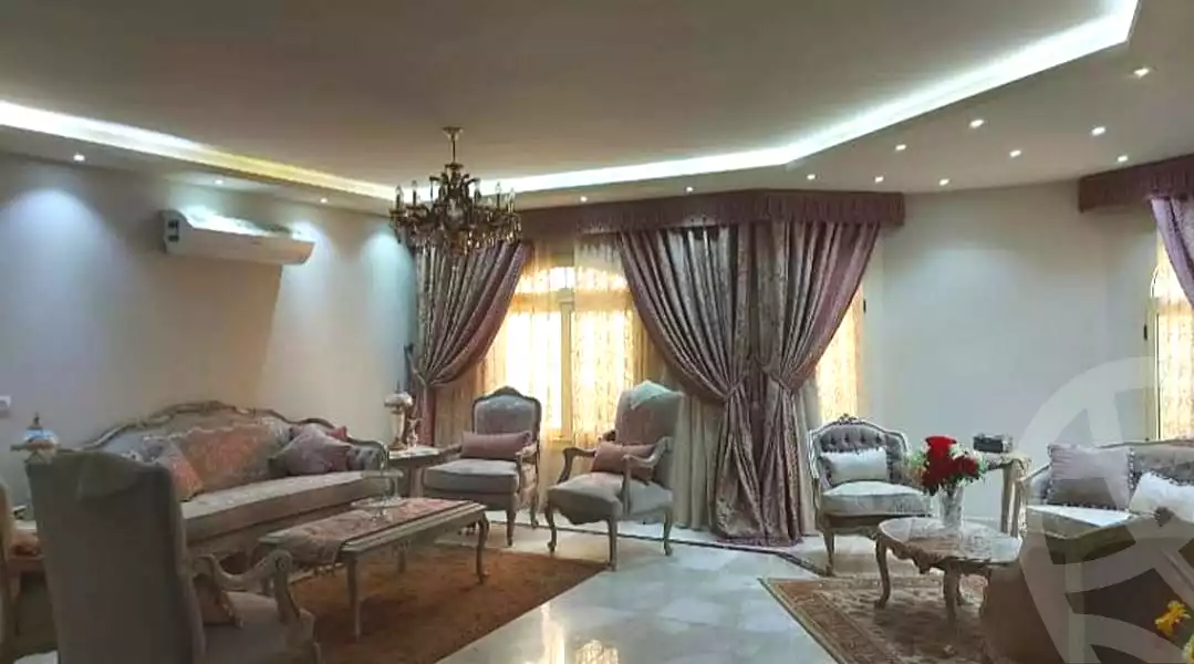 https://aqarmap.com.eg/ar/listing/6980338-for-sale-cairo-6th-of-october-garb-someed-neighborhood-3rd