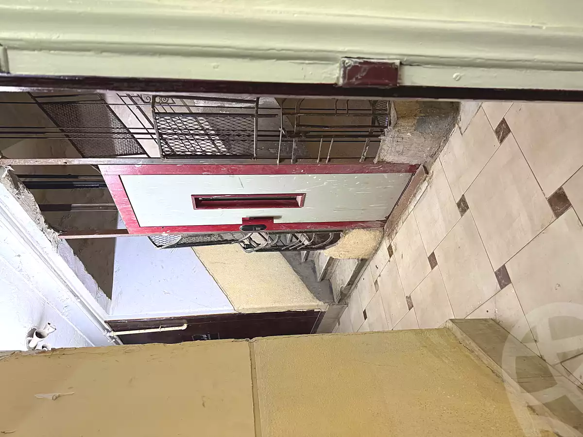 https://aqarmap.com.eg/en/listing/6980487-for-sale-cairo-downtown-abdeen-mohammed-farid-st