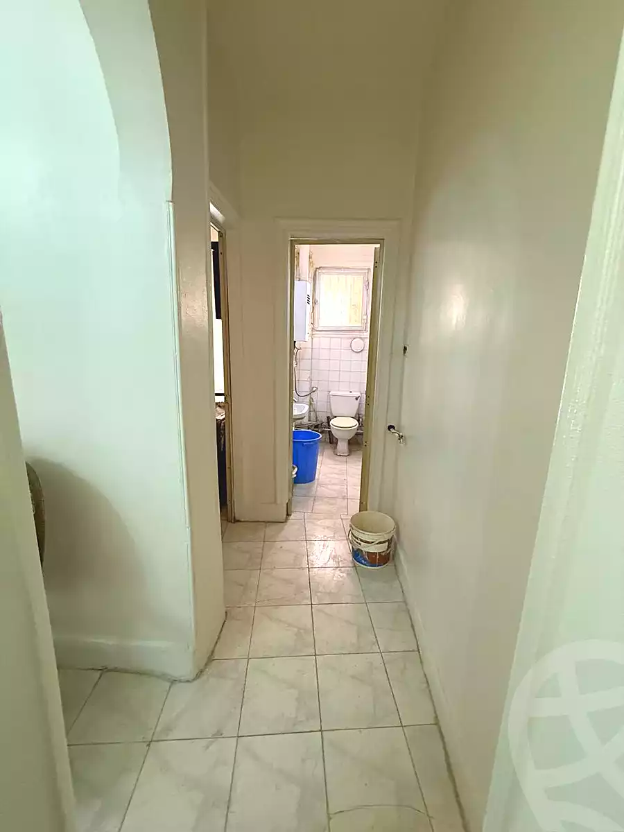 https://aqarmap.com.eg/en/listing/6980712-for-sale-cairo-downtown-abdeen-mohammed-farid-st