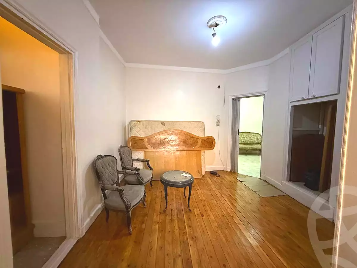 https://aqarmap.com.eg/en/listing/6980712-for-sale-cairo-downtown-abdeen-mohammed-farid-st