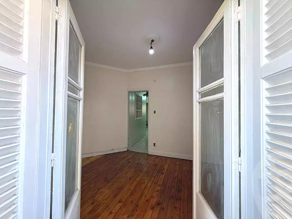 https://aqarmap.com.eg/en/listing/6980712-for-sale-cairo-downtown-abdeen-mohammed-farid-st