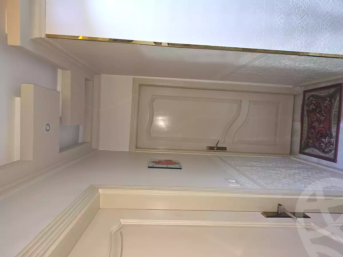 https://aqarmap.com.eg/ar/listing/6980829-for-sale-cairo-ljyz-el-warraq-kwrnysh-lwrq