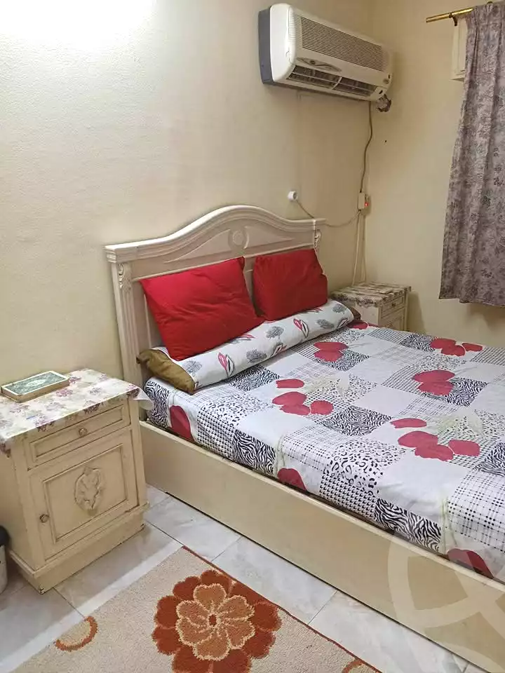 https://aqarmap.com.eg/en/listing/6980890-for-sale-cairo-helwan-hadayek-helwan-nile-corniche-st