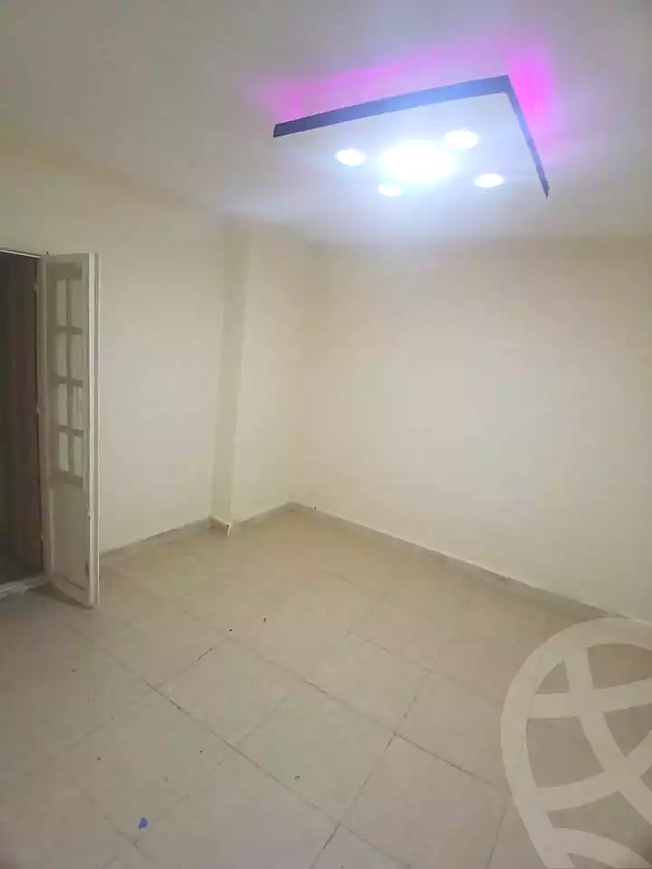 https://aqarmap.com.eg/ar/listing/6980908-for-sale-alexandria-al-agamy-lbytsh-ibrahim-othman-st
