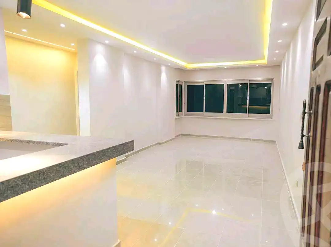 https://aqarmap.com.eg/ar/listing/6981060-for-sale-alexandria-miami-mahmoud-el-isawy-st