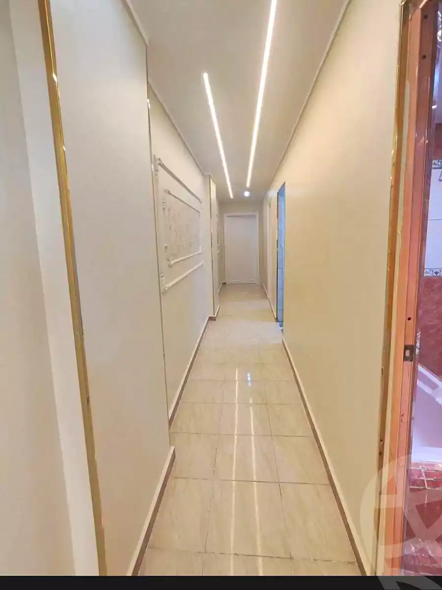 https://aqarmap.com.eg/ar/listing/6981079-for-sale-alexandria-sydy-bshr-sydy-bshr-bhry-shr-khld-bn-lwlyd