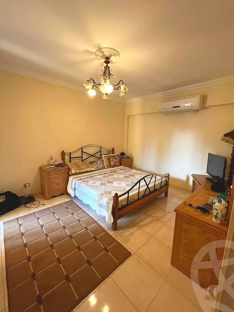 https://aqarmap.com.eg/en/listing/6981080-for-sale-alexandria-el-montazah-malak-hefney