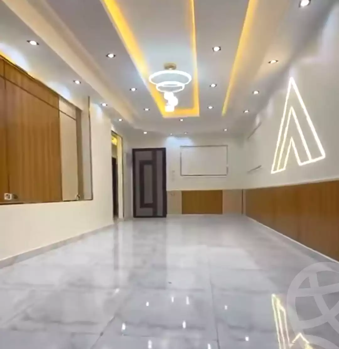 https://aqarmap.com.eg/ar/listing/6981308-for-sale-cairo-elnozha-Streettt-27
