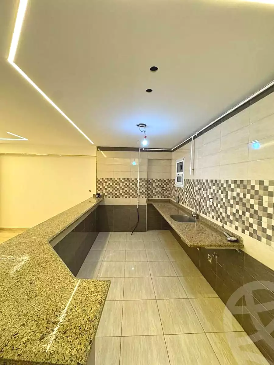 https://aqarmap.com.eg/ar/listing/6981402-for-sale-alexandria-sydy-bshr-sydy-bshr-bhry-khalil-hamada-st