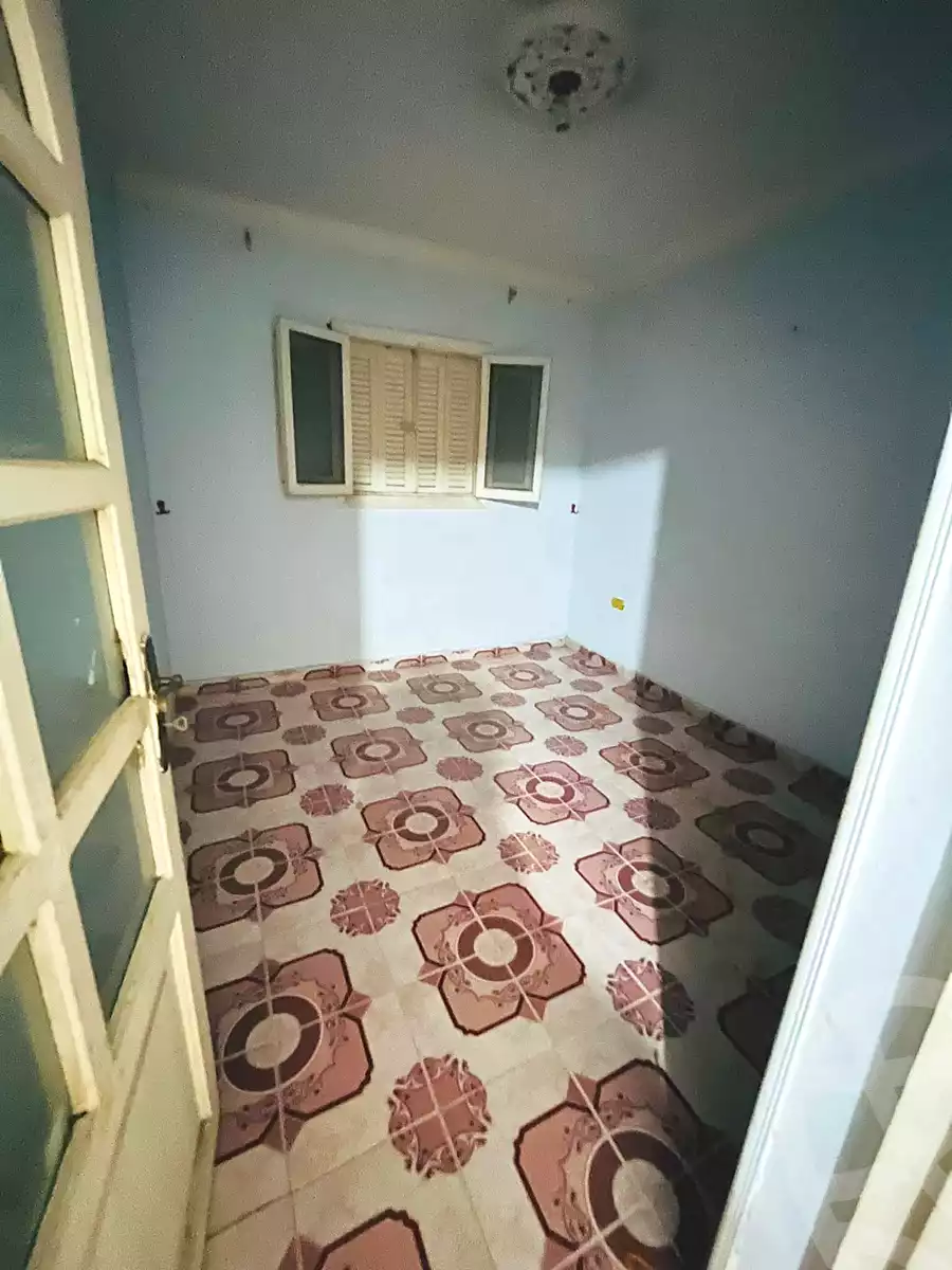 https://aqarmap.com.eg/en/listing/6981449-for-sale-alexandria-lsywf-el-falki
