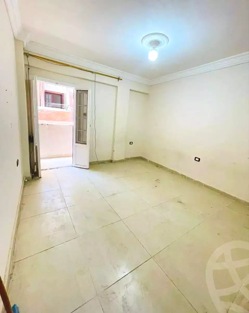 https://aqarmap.com.eg/ar/listing/6981470-for-sale-alexandria-lsywf-el-falki