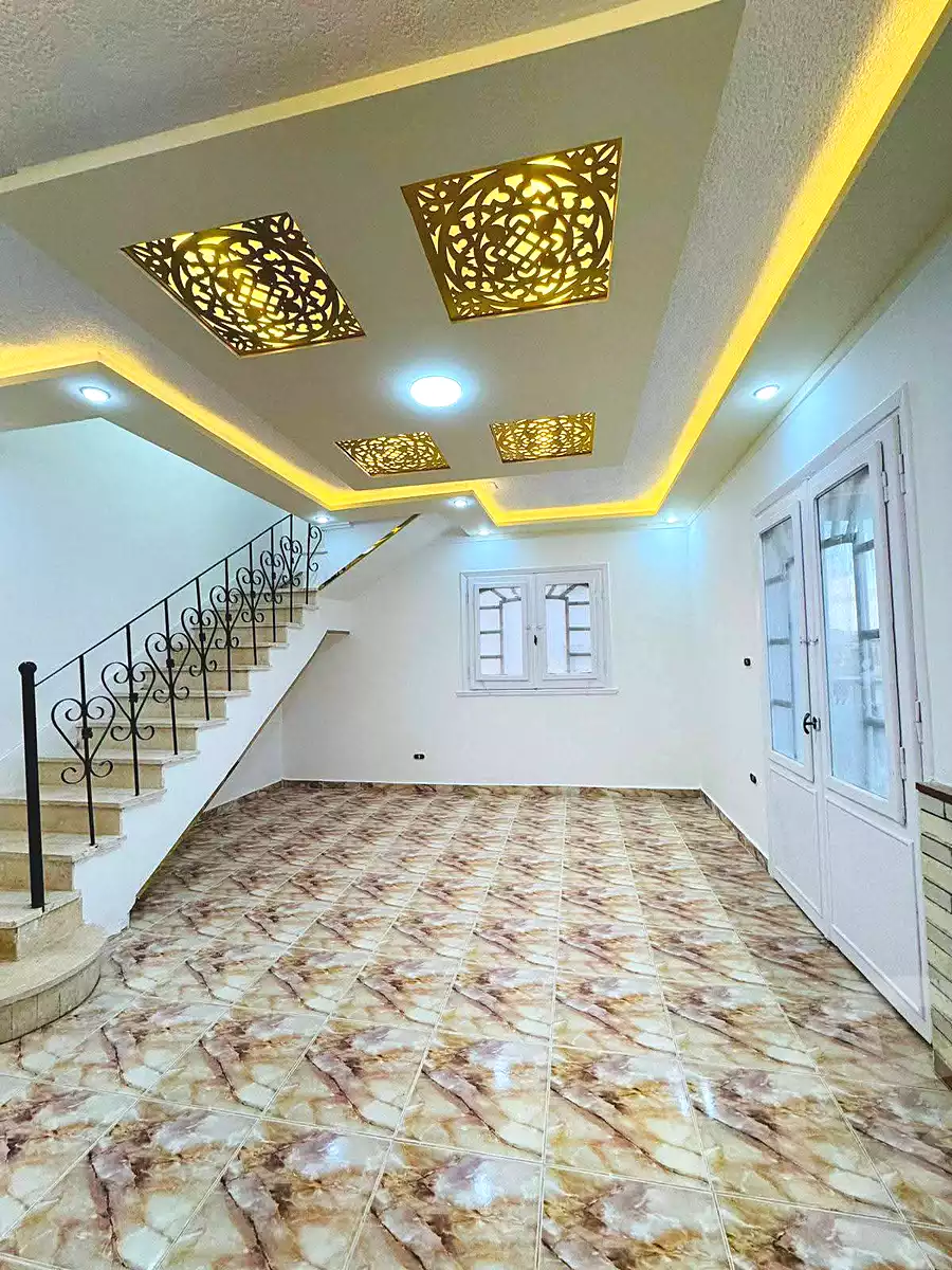 https://aqarmap.com.eg/ar/listing/6981522-for-sale-alexandria-al-agamy-shataa-el-nakheel