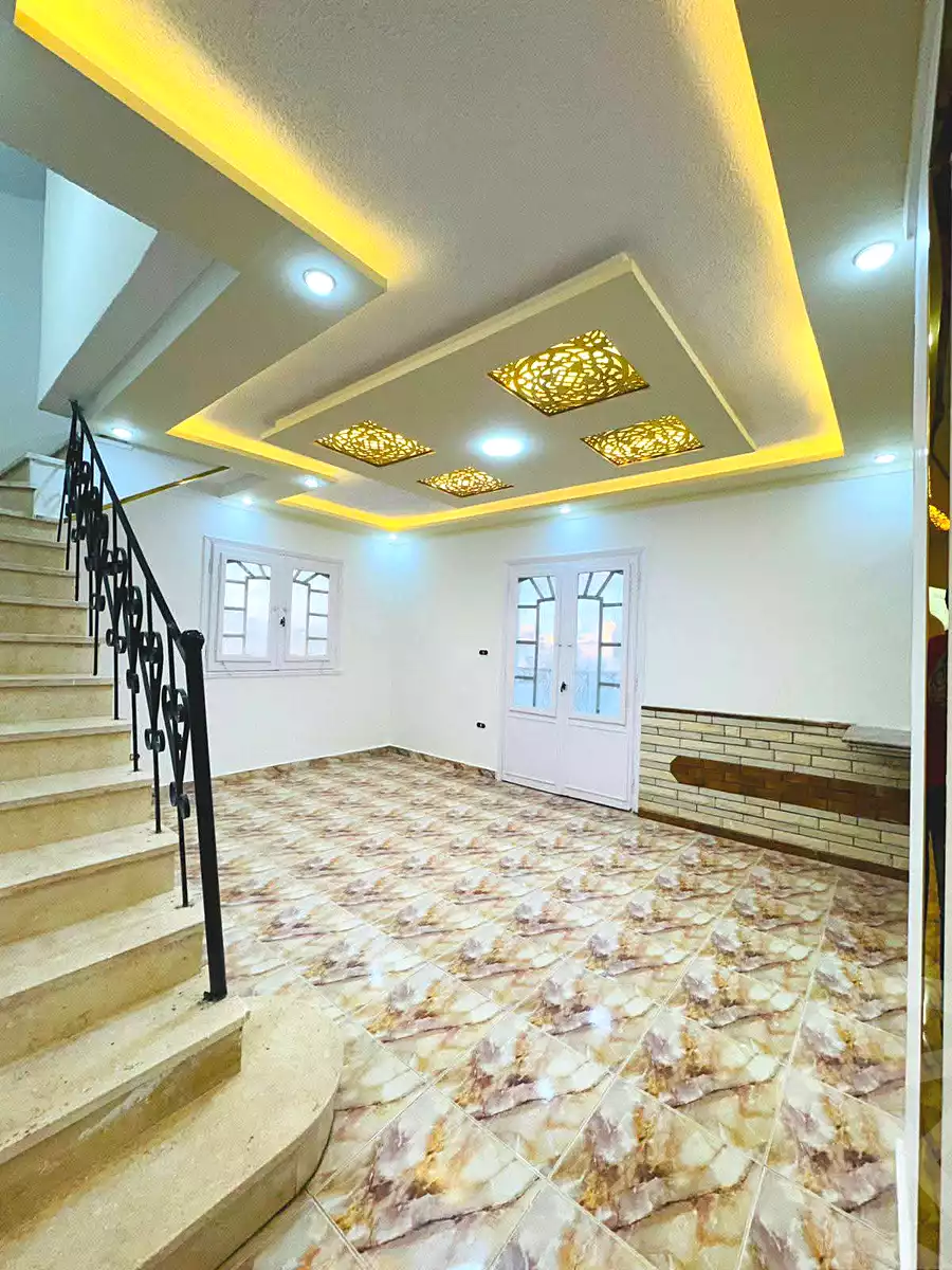 https://aqarmap.com.eg/ar/listing/6981522-for-sale-alexandria-al-agamy-shataa-el-nakheel