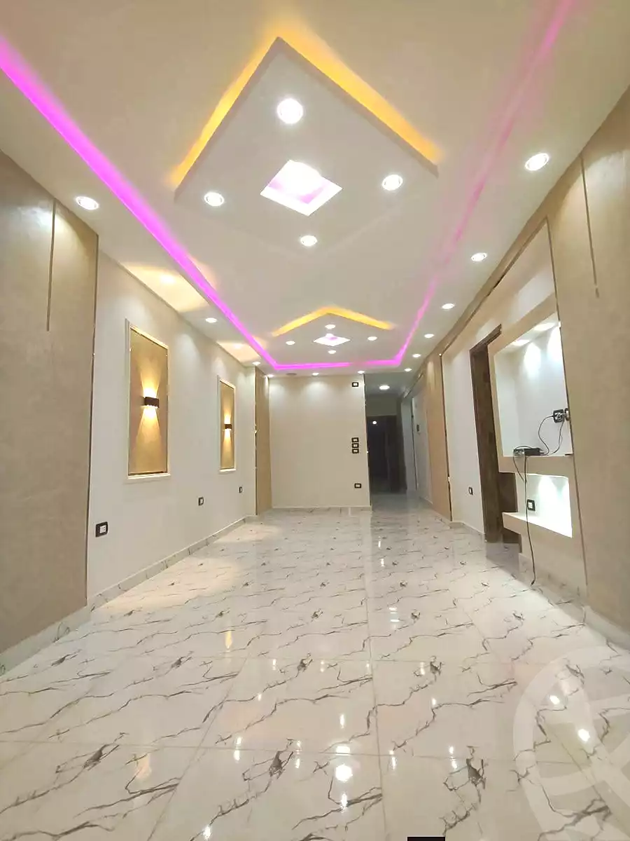 https://aqarmap.com.eg/ar/listing/6981683-for-sale-cairo-helwan-hadayek-helwan-nile-corniche-st