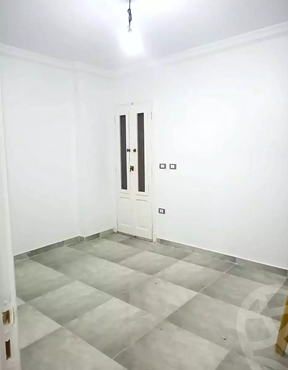 https://aqarmap.com.eg/en/listing/6981724-for-sale-alexandria-al-agamy-el-hanouvel-al-haded-we-al-soulb-st