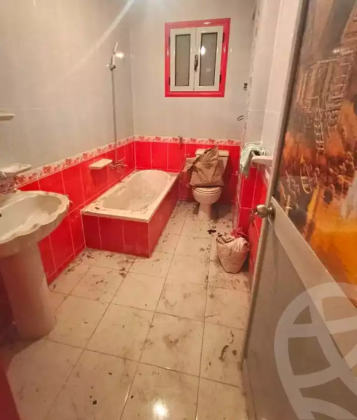 https://aqarmap.com.eg/en/listing/6981727-for-sale-alexandria-lsywf-el-falki