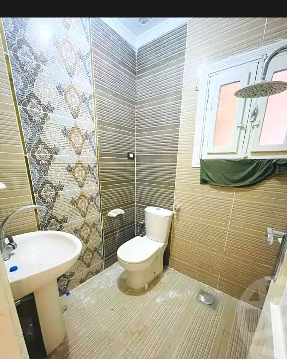 https://aqarmap.com.eg/en/listing/6981856-for-sale-alexandria-lsywf-el-falki