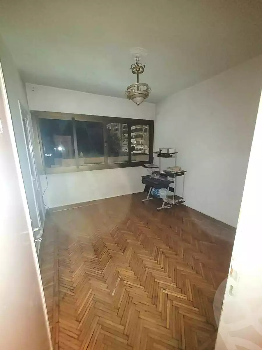https://aqarmap.com.eg/ar/listing/6982090-for-sale-cairo-helwan-helwan-el-sharkeya-el-maraghi-st