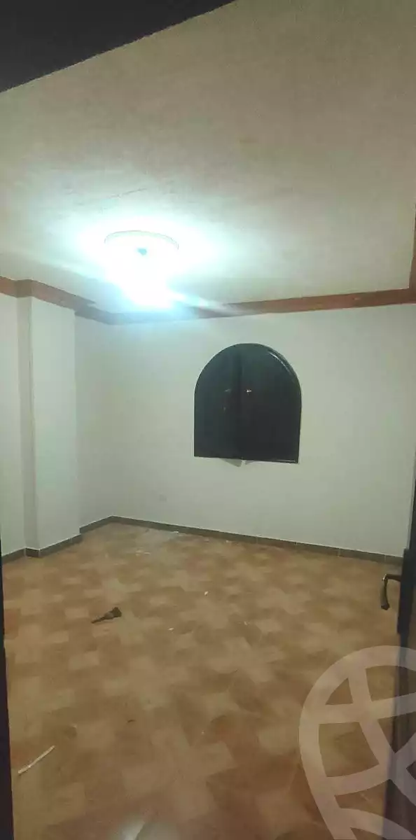 https://aqarmap.com.eg/ar/listing/6982276-for-rent-alexandria-al-agamy-lbytsh