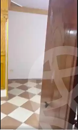 https://aqarmap.com.eg/ar/listing/6982390-for-sale-cairo-ain-shams-ain-shams-el-sharkia-mostafa-hafez-st