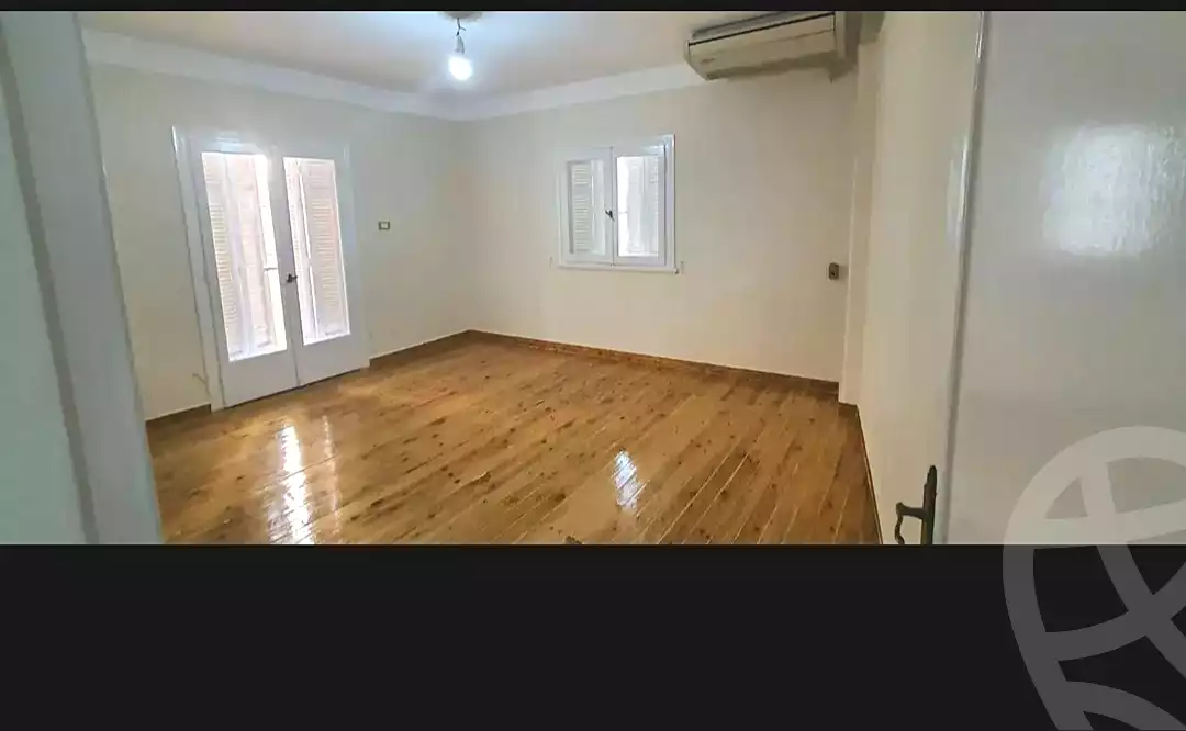 https://aqarmap.com.eg/ar/listing/6982437-for-rent-alexandria-miami-iskandar-ibrahim-st