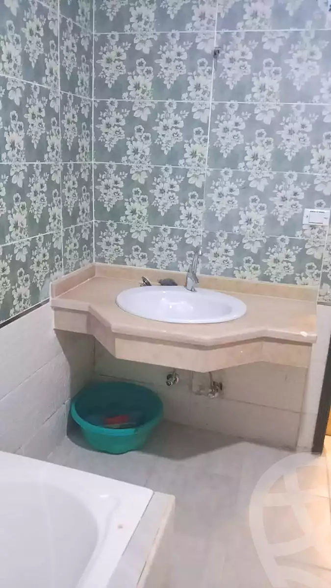 https://aqarmap.com.eg/ar/listing/6982453-for-rent-cairo-faisal-kafr-tohormos-el-quds-st