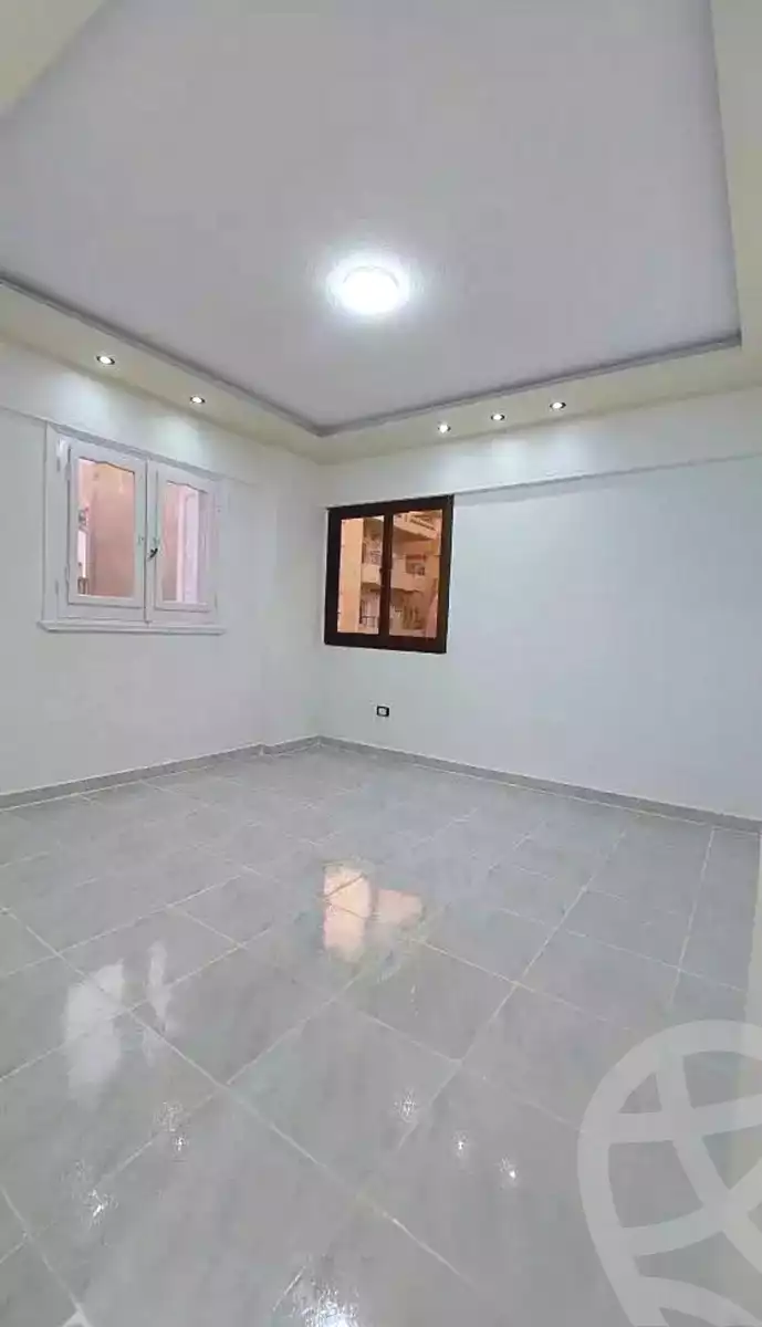 https://aqarmap.com.eg/ar/listing/6982915-for-sale-alexandria-al-agamy-shataa-el-nakheel