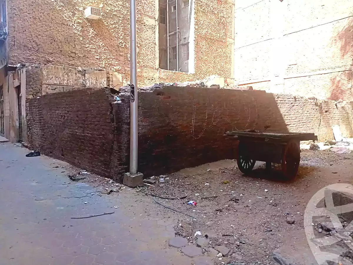 https://aqarmap.com.eg/ar/listing/6982988-for-sale-cairo-downtown-bab-el-sheareya-al-banhawi-st