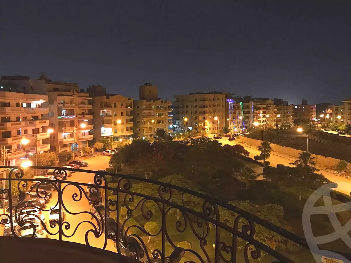 https://aqarmap.com.eg/ar/listing/6973467-for-sale-cairo-mokattam-lhdb-l-ly-shareaa-9