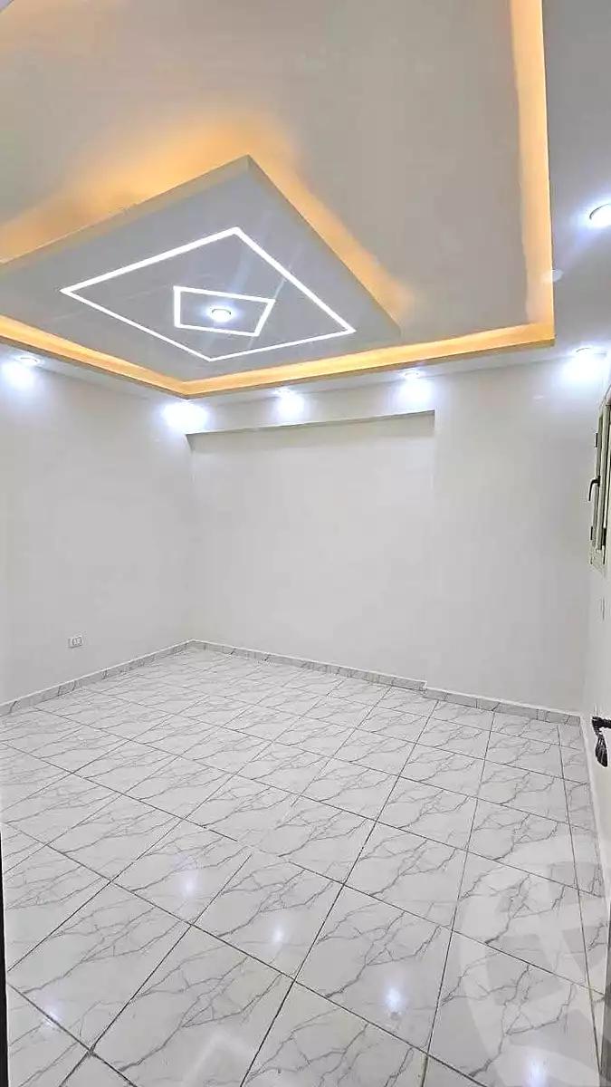 https://aqarmap.com.eg/ar/listing/6983235-for-sale-alexandria-sydy-bshr-sydy-bshr-bhry-shr-mhmwd-l-yswy