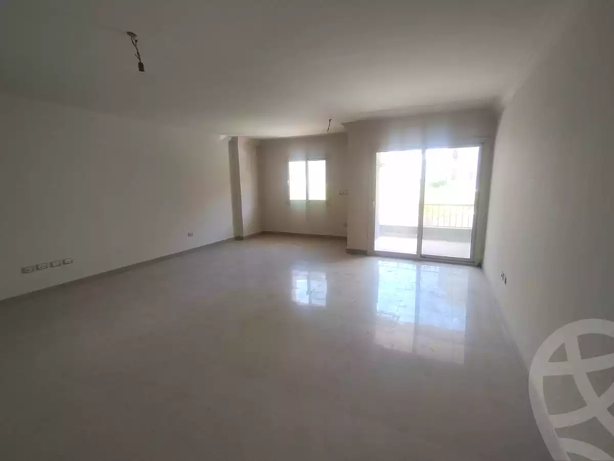 https://aqarmap.com.eg/ar/listing/6983341-for-rent-cairo-new-cairo-lrhb-city-mtdd-lrhb-phase-8