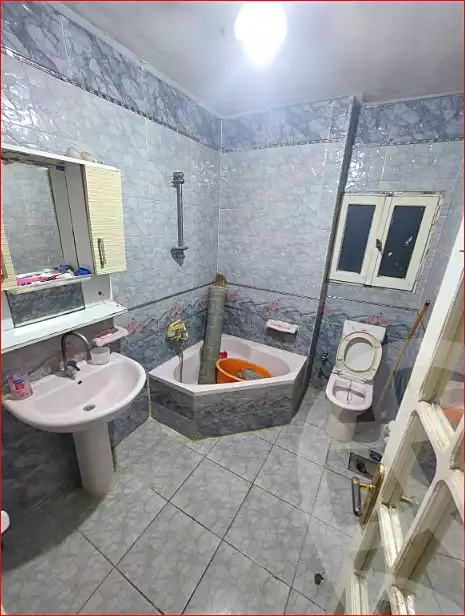 https://aqarmap.com.eg/ar/listing/6983367-for-sale-alexandria-sydy-bshr-sydy-bshr-bhry-amr-el-nogomy-st