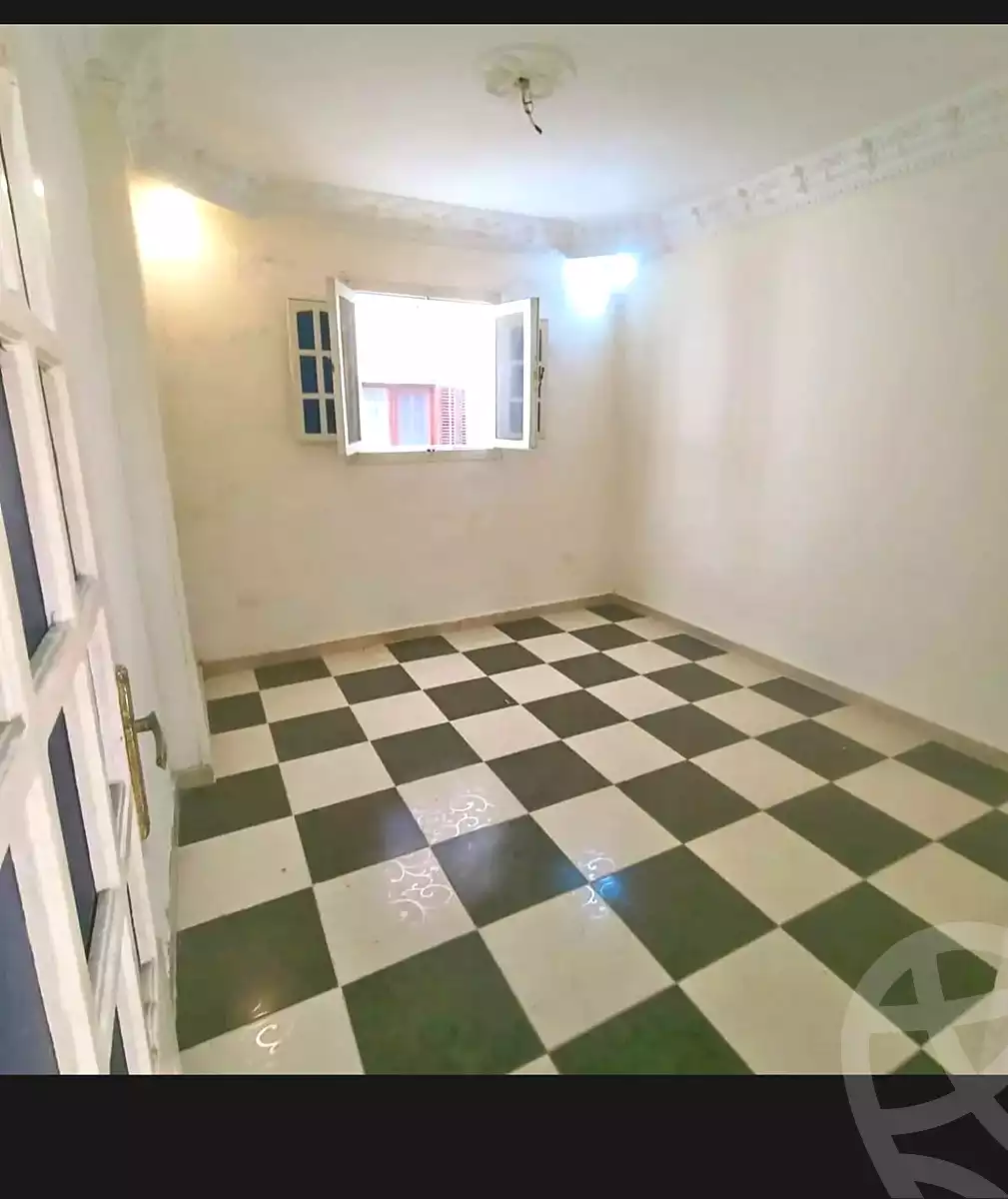 https://aqarmap.com.eg/ar/listing/6983710-for-sale-alexandria-lsywf-el-falki