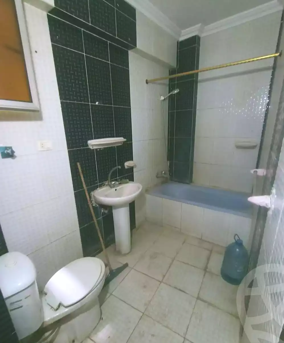 https://aqarmap.com.eg/ar/listing/6983710-for-sale-alexandria-lsywf-el-falki