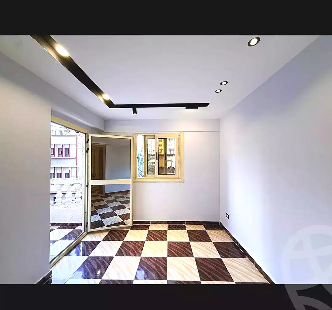 https://aqarmap.com.eg/en/listing/6983791-for-sale-alexandria-sydy-bshr-sydy-bshr-bhry-shr-khld-bn-lwlyd