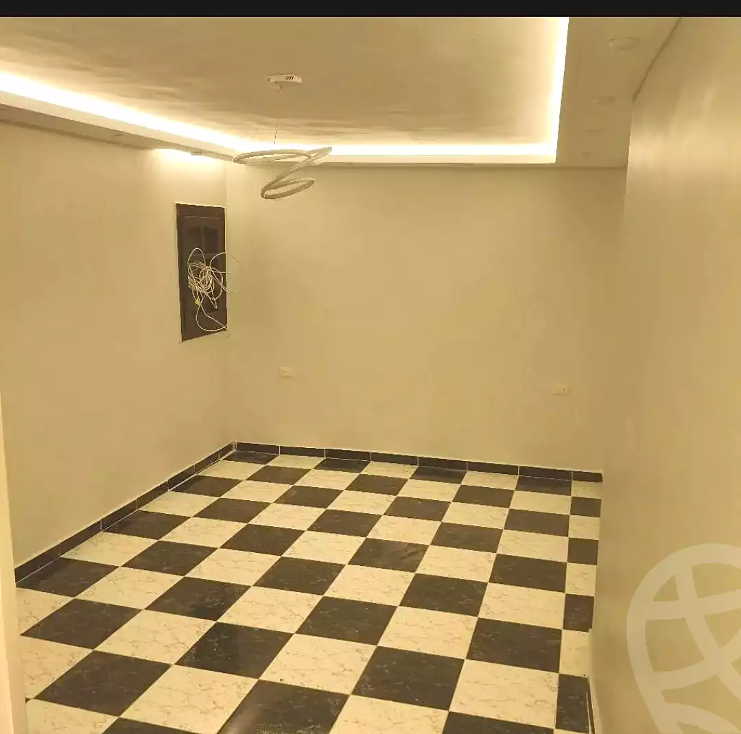 https://aqarmap.com.eg/ar/listing/6983825-for-sale-alexandria-miami-street-57