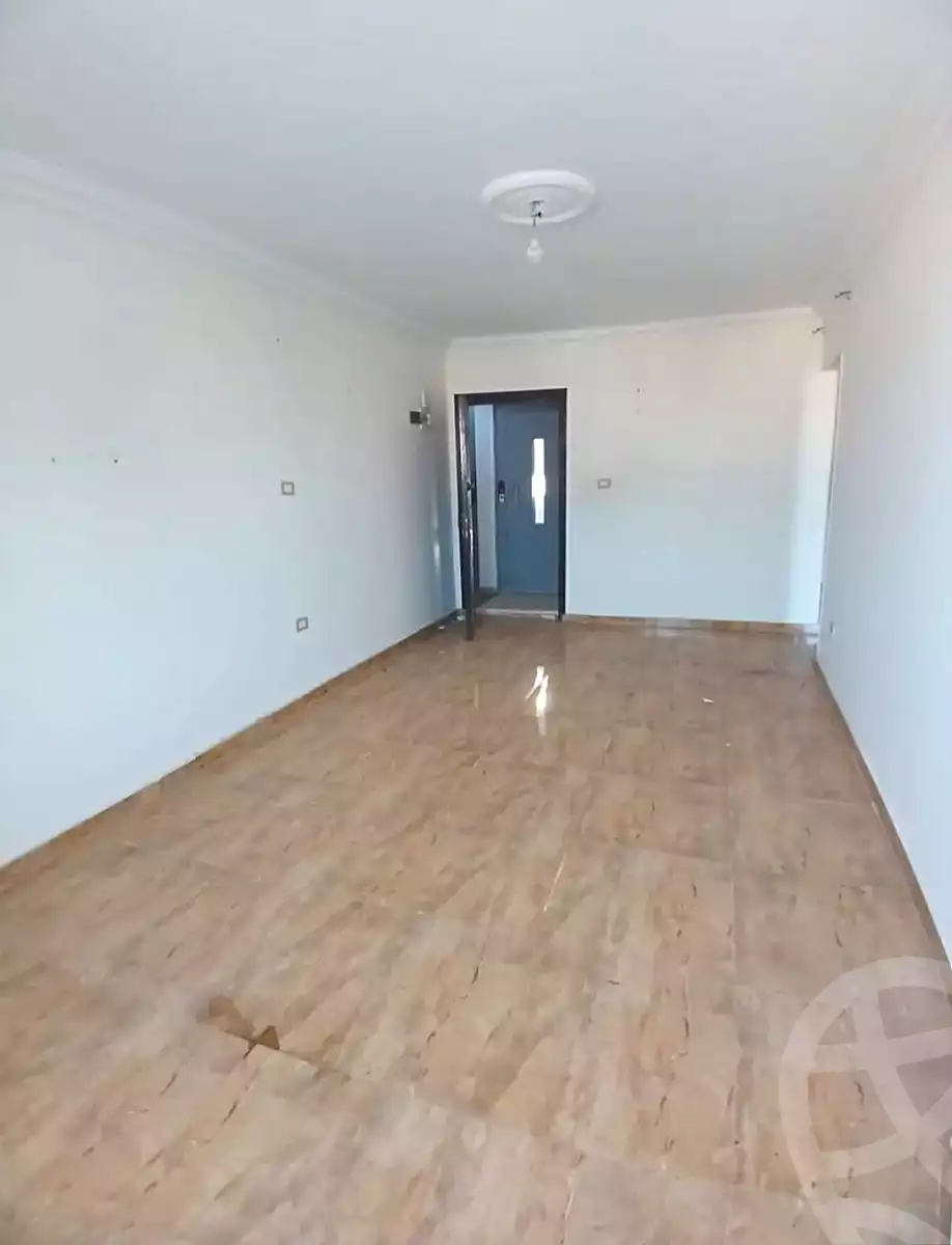 https://aqarmap.com.eg/ar/listing/6983852-for-sale-alexandria-el-asafra-seyam-st