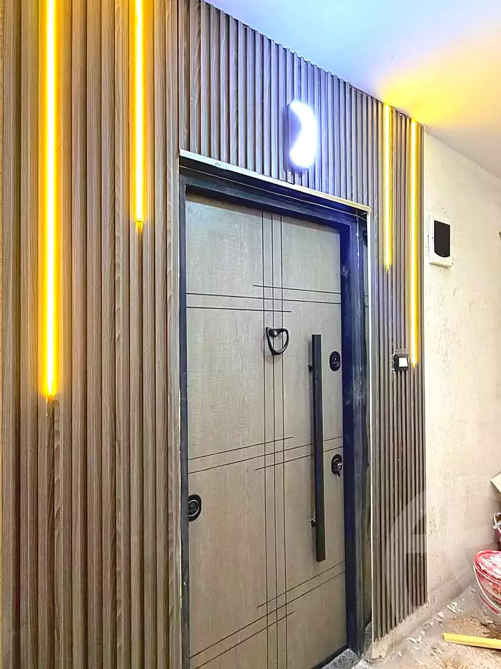 https://aqarmap.com.eg/ar/listing/6984378-for-sale-alexandria-sydy-bshr-sydy-bshr-bhry-shr-khld-bn-lwlyd