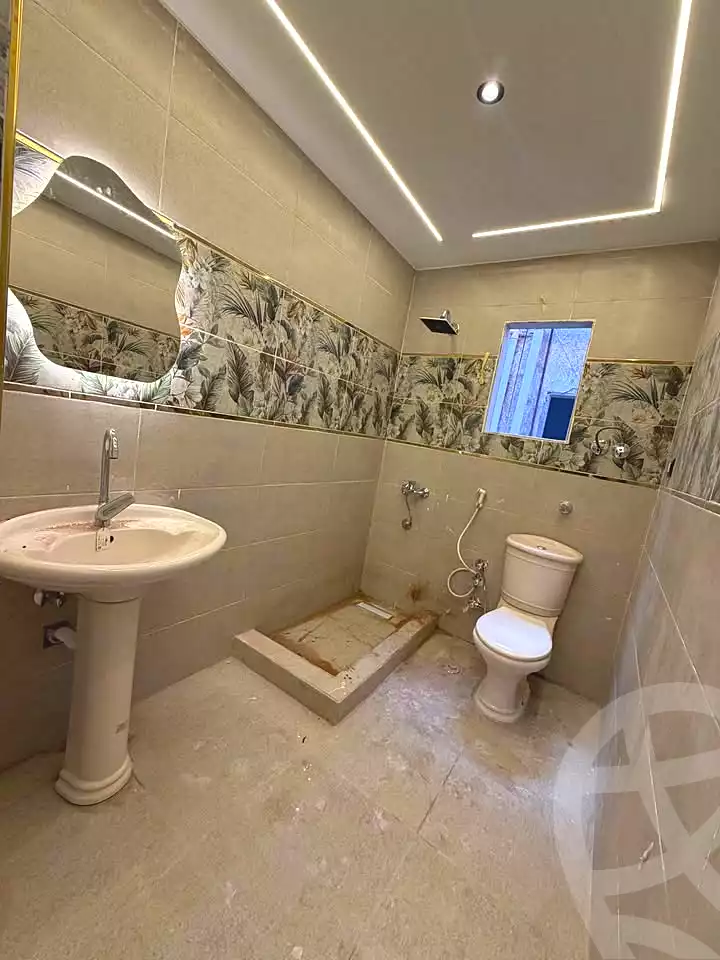 https://aqarmap.com.eg/ar/listing/6984378-for-sale-alexandria-sydy-bshr-sydy-bshr-bhry-shr-khld-bn-lwlyd