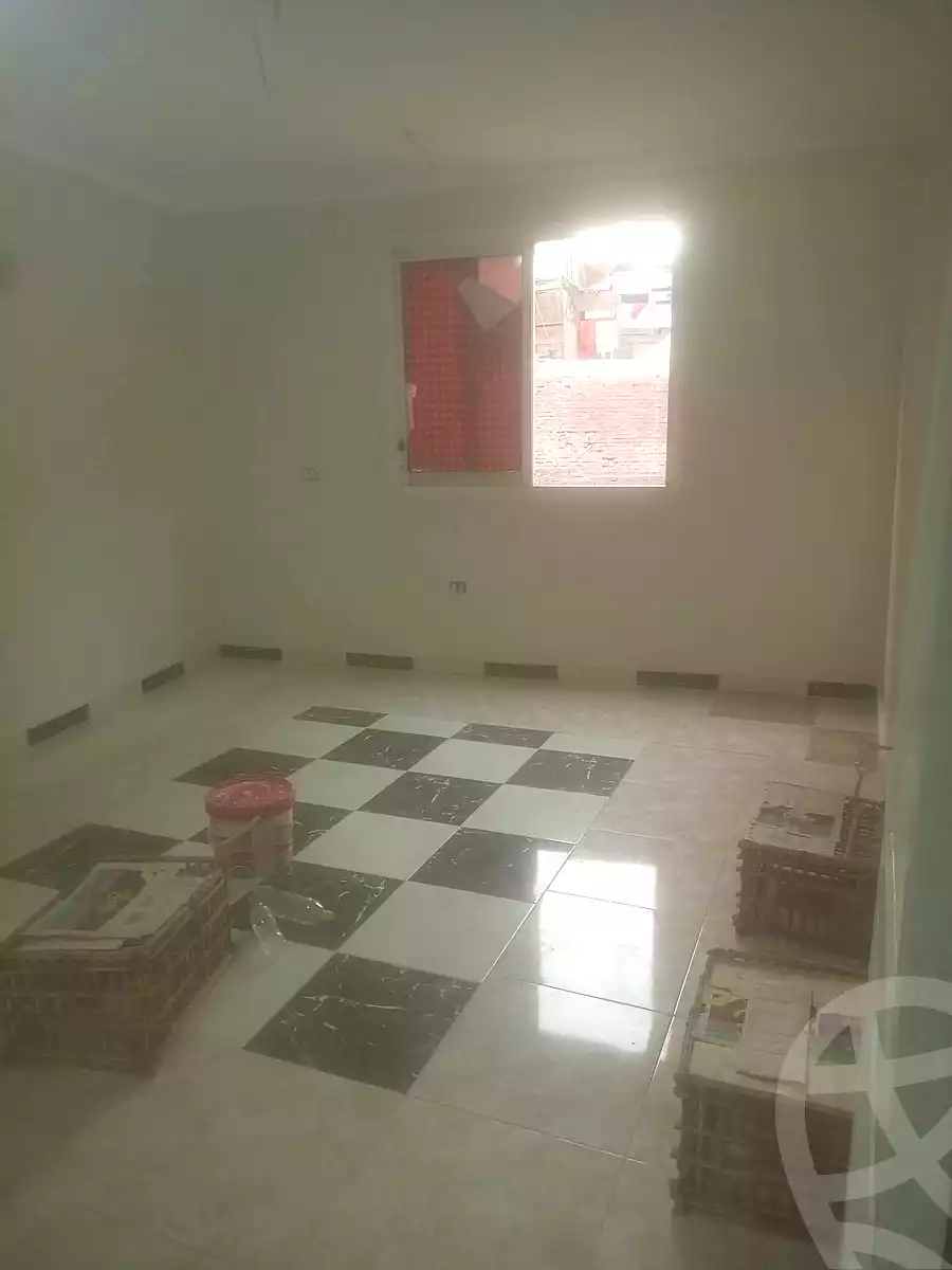 https://aqarmap.com.eg/ar/listing/6984468-for-sale-cairo-helwan-el-shareaa-el-sharby-st