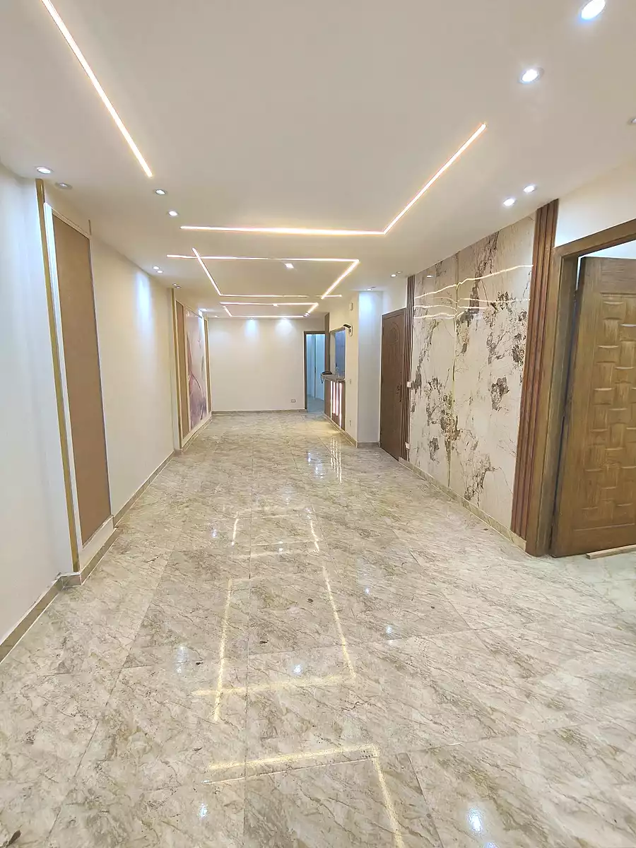 https://aqarmap.com.eg/ar/listing/6984740-for-sale-alexandria-miami-ibn-al-nakeab-st
