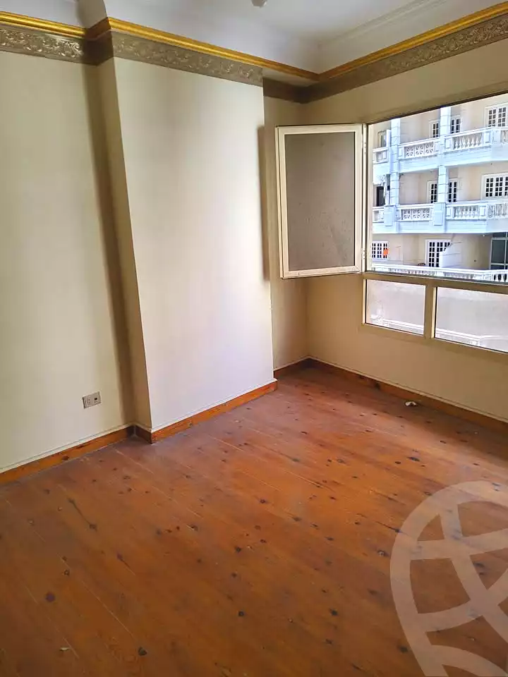 https://aqarmap.com.eg/ar/listing/6985339-for-sale-alexandria-el-montazah-sheraton-towers