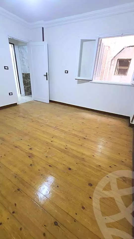 https://aqarmap.com.eg/ar/listing/6985403-for-rent-alexandria-el-mandara-alex-el-mandara-bahri