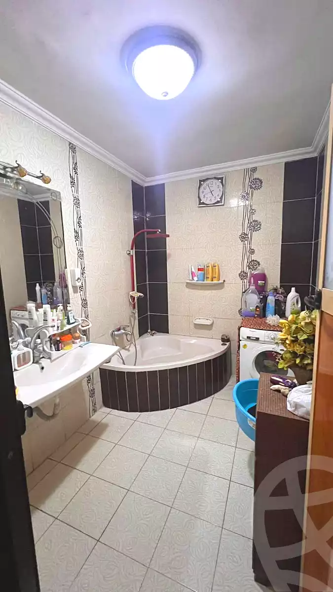https://aqarmap.com.eg/ar/listing/6985483-for-sale-alexandria-sydy-bshr-sydy-bshr-bhry