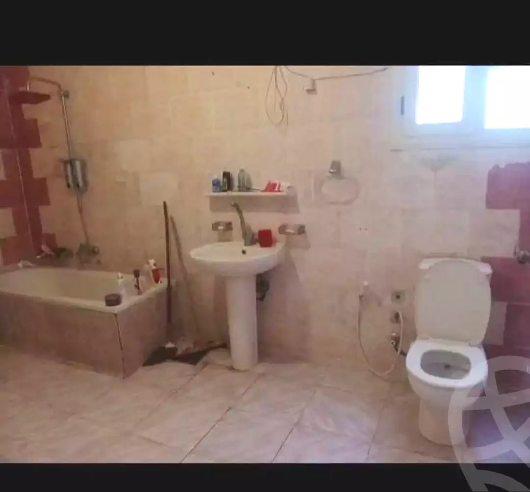 https://aqarmap.com.eg/en/listing/6985497-for-sale-alexandria-el-asafra-l-sfr-bhry