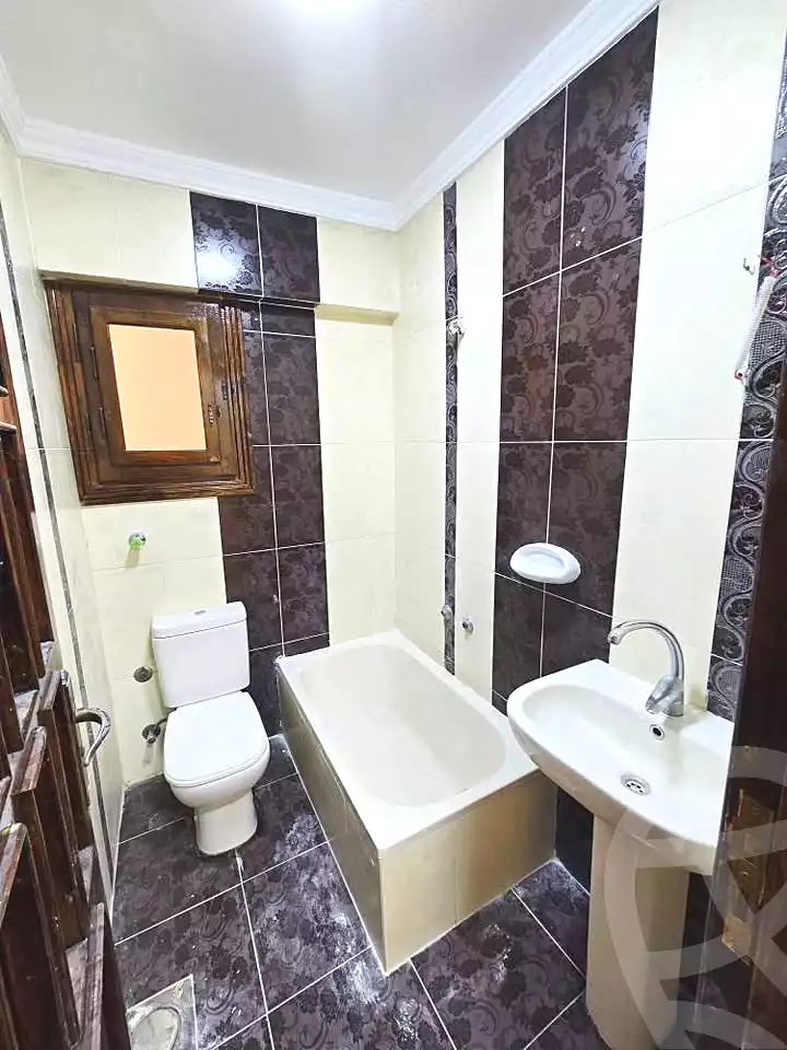 https://aqarmap.com.eg/ar/listing/6985515-for-sale-alexandria-al-agamy-shataa-el-nakheel
