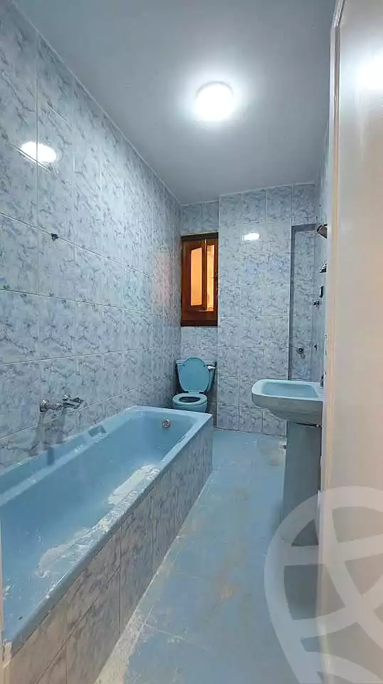 https://aqarmap.com.eg/ar/listing/6985598-for-sale-alexandria-al-agamy-shataa-el-nakheel