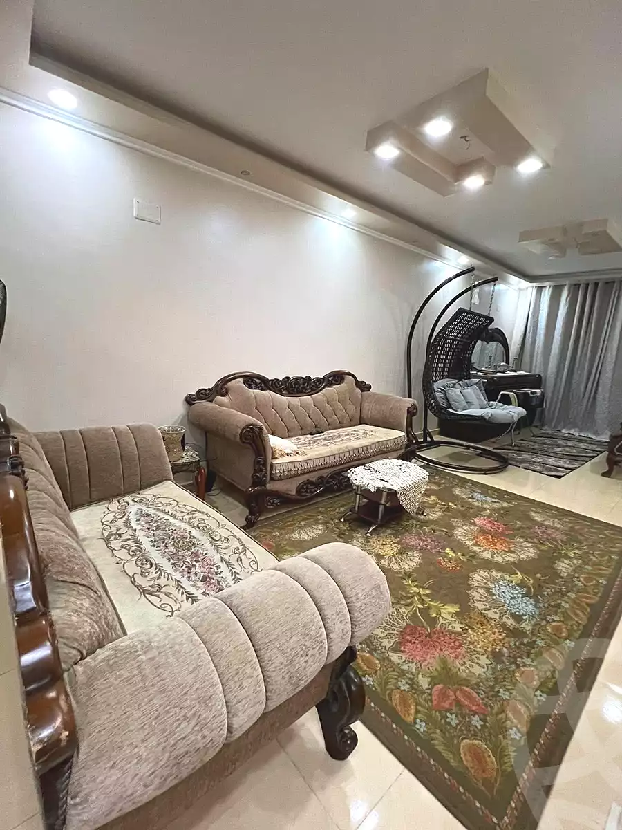 https://aqarmap.com.eg/ar/listing/6985645-for-sale-cairo-el-zaytun-hlmy-lzytwn-ibn-el-hakam-sq